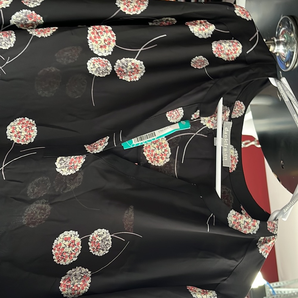 Silly float shirt - Picture 2 of 4